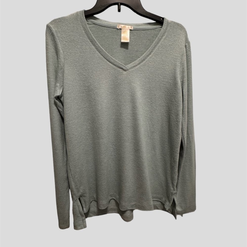 Matty M size small sweater